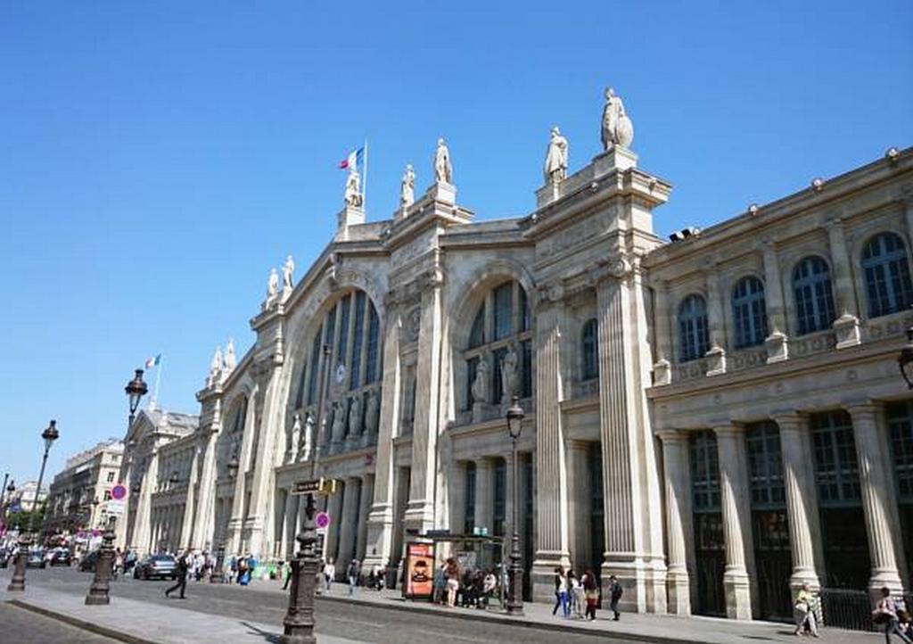 Hotel Montana La Fayette - Paris Gare Du Nord Екстериор снимка