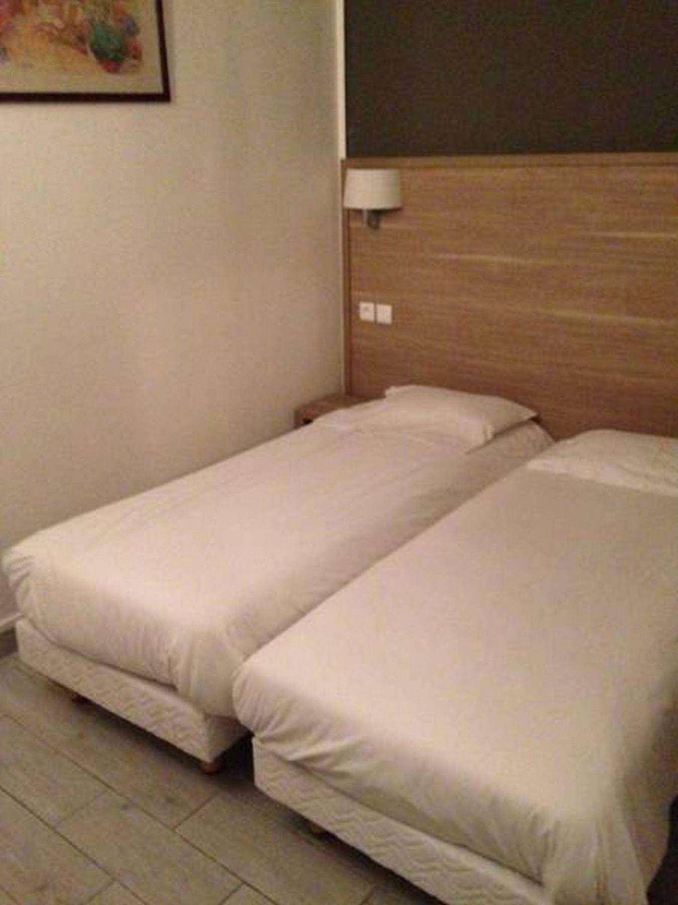 Hotel Montana Paris Lafayette Екстериор снимка
